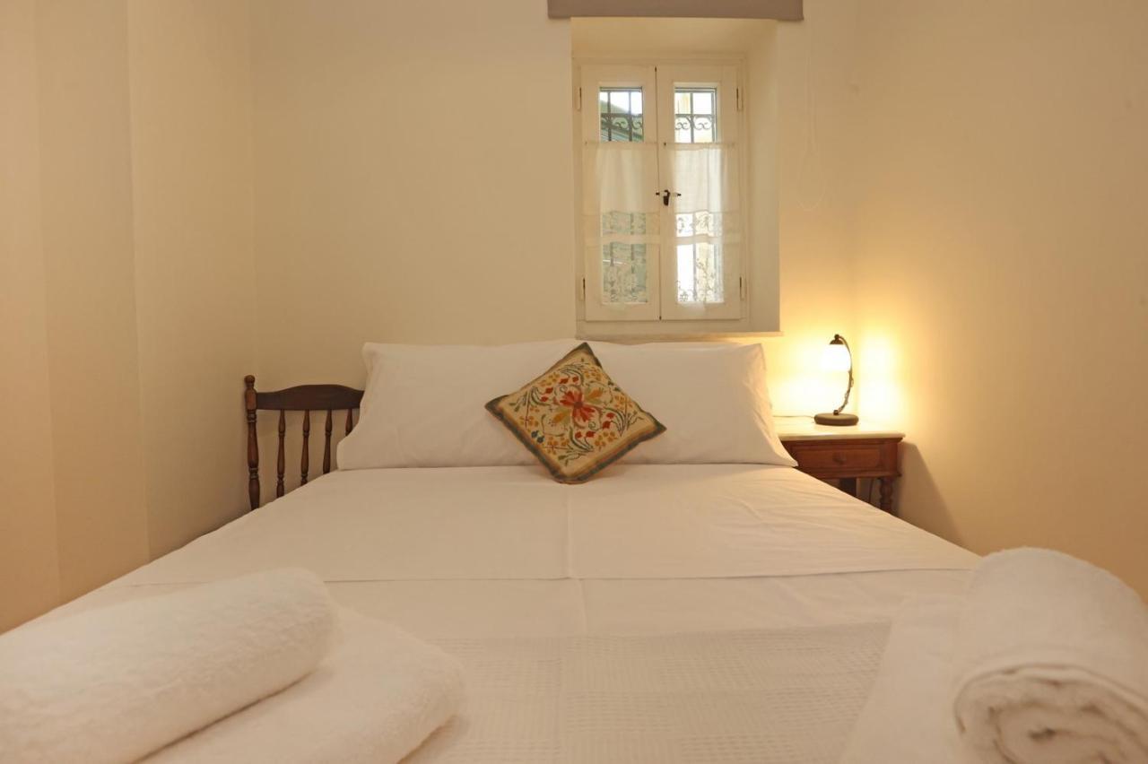 Babina'S Place-Traditional House In إرموبولّي المظهر الخارجي الصورة