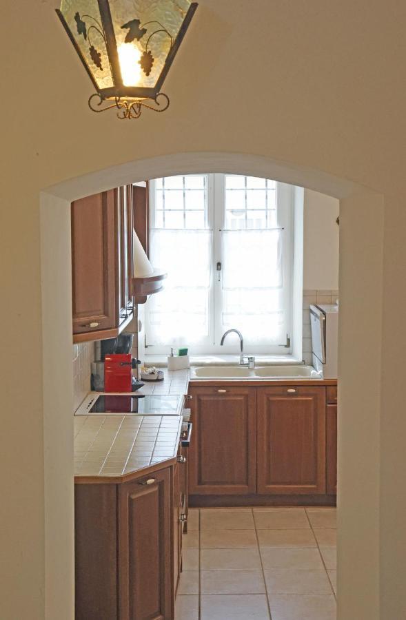 Babina'S Place-Traditional House In إرموبولّي المظهر الخارجي الصورة